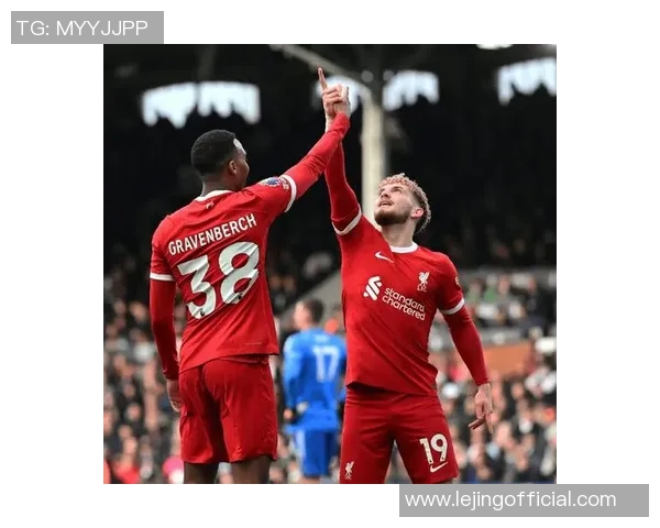 中超精彩对决利物浦大胜巴萨绝杀瞬间点燃全场激情