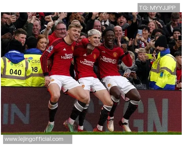 那不勒斯大胜曼联5-1友谊赛精彩瞬间引发全场欢呼