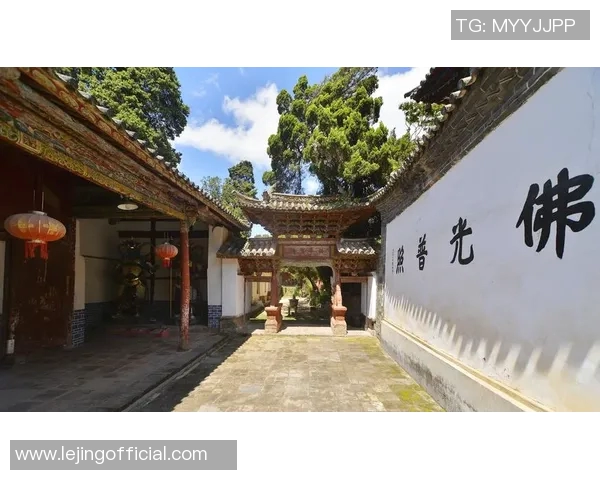 姚明与佛教文化的奇妙碰撞探讨扁佛头背后的深意与影响