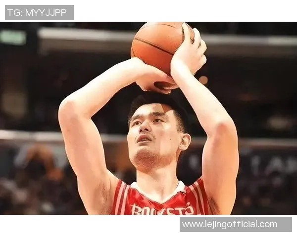 握手跨越姚明的高度与梦想共鸣的篮球传奇之旅