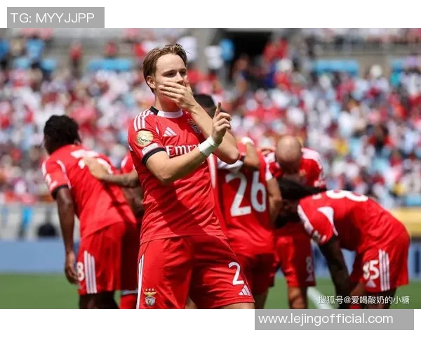 世界杯激战AC米兰凭补时绝杀热刺全场沸腾回顾十大经典进球瞬间