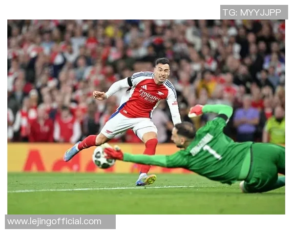 友谊赛阿森纳与波尔图战平精彩瞬间回顾十大进球引发全场热烈反响